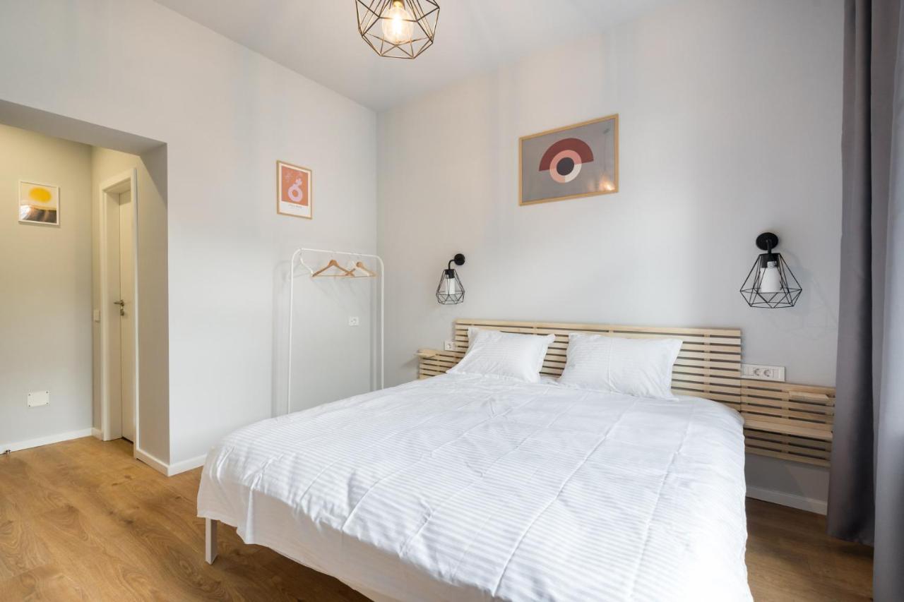 בוקרשט Cute Central Apartments In Villa מראה חיצוני תמונה