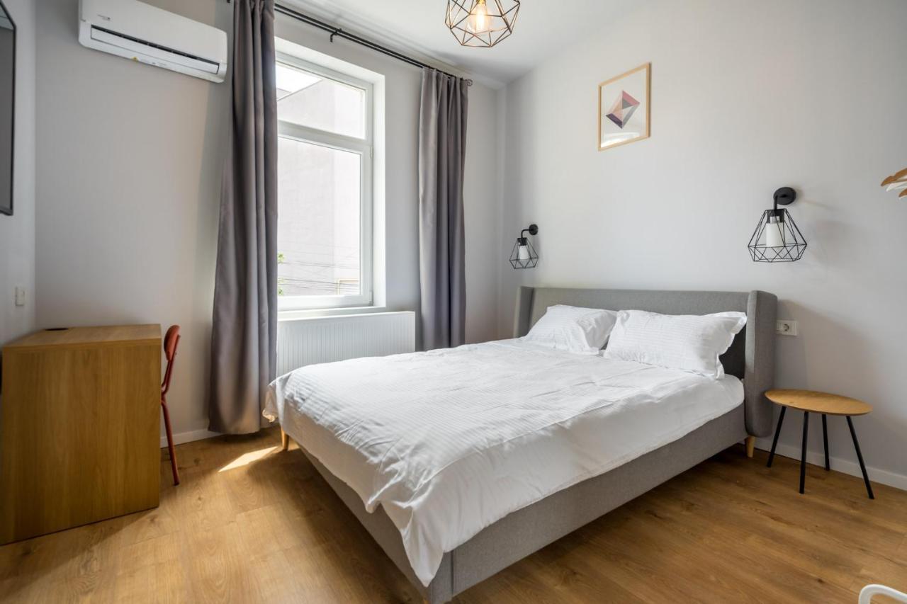 בוקרשט Cute Central Apartments In Villa מראה חיצוני תמונה